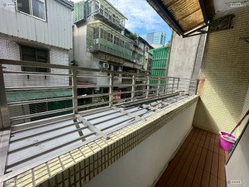中和區｜鄰近永和比漾廣場｜公寓三房出租