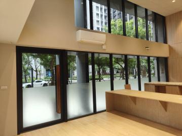 新潤亞昕翠峰 1樓合法夾層金店面