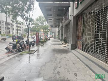 金華路200坪1+2樓金店面租☎️賞屋290-6660