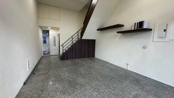 正港坪運動公園旁店面一樓