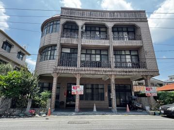 萬巒市區三角窗店面