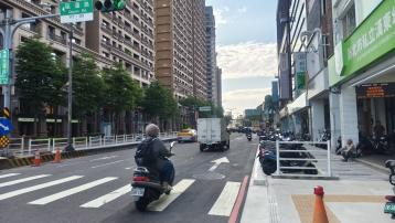 新板特區海山完全住辦~可設公司(容許行業自行查詢)