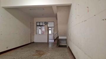 苗栗市至公路旁透天