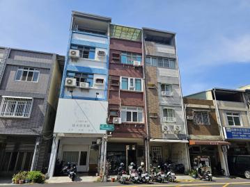 自由黃昏市場近巨蛋商圈重清路上透天店面