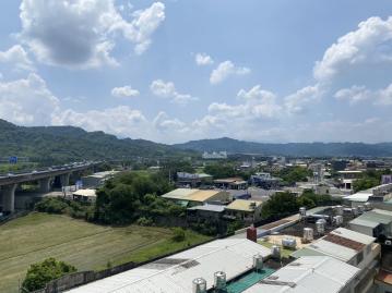 平和國小平和名邸華廈