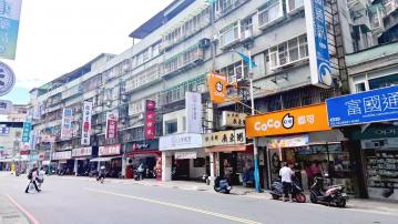 民安富國顯眼店面-新莊店面