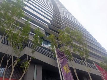中正金融特區△頂級A辦一樓鈔集店面