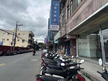 丹鳳捷運站 福營路黃金店面1樓