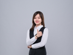 房仲 阿咪 照片