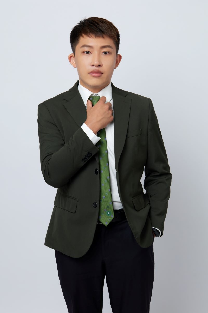 房仲 張國聖 照片