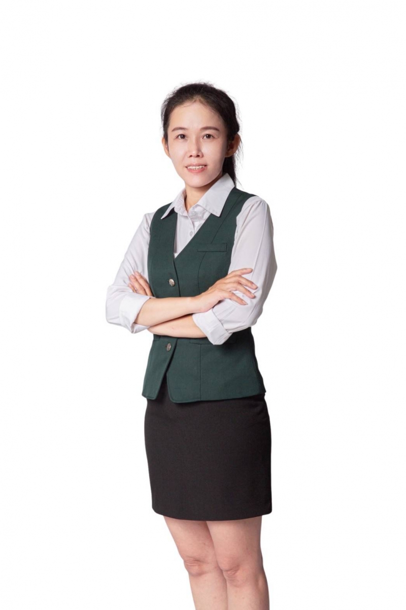 房仲 圯蓁 照片