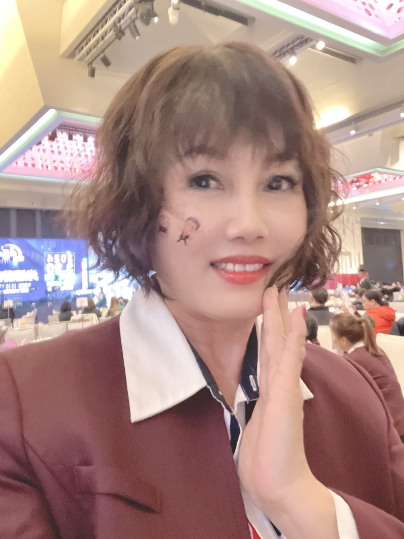 房仲 林瑞珍 照片