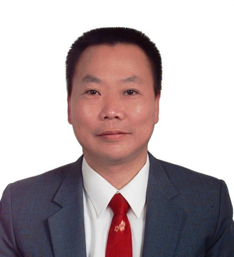 房仲 黃桂湘 照片