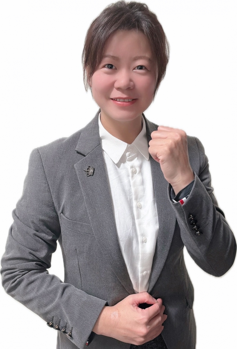 房仲 温佳珍 照片