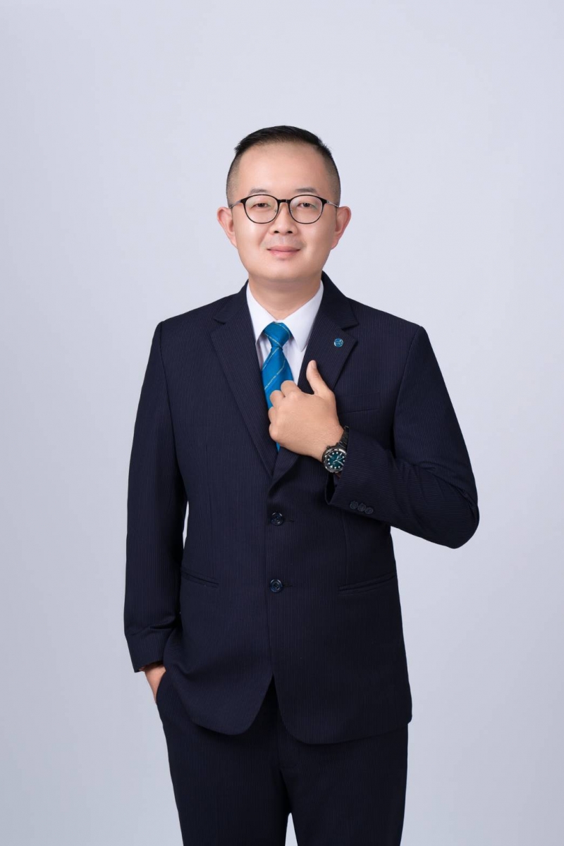 房仲 朱立德 照片