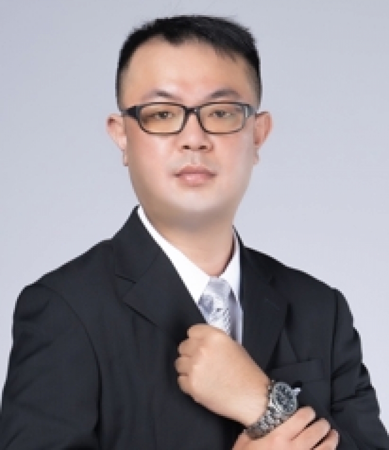 房仲 朱益均 照片