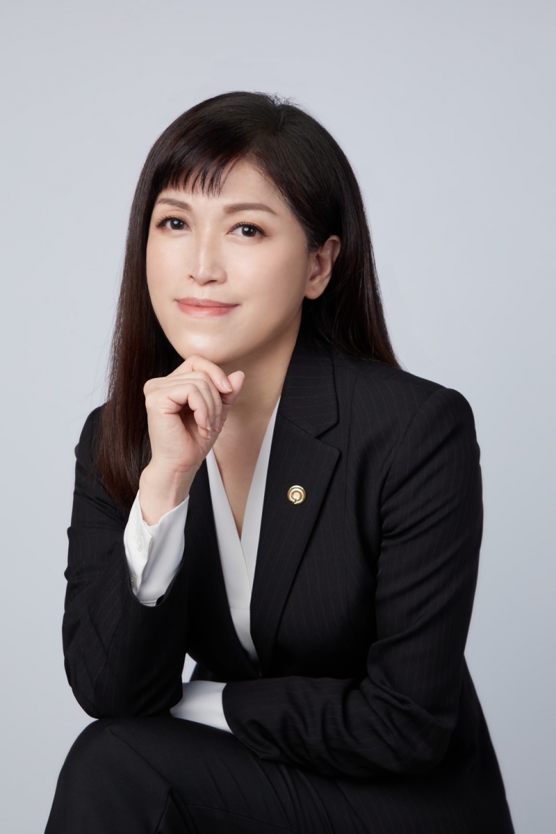 房仲 陳桂玉 照片