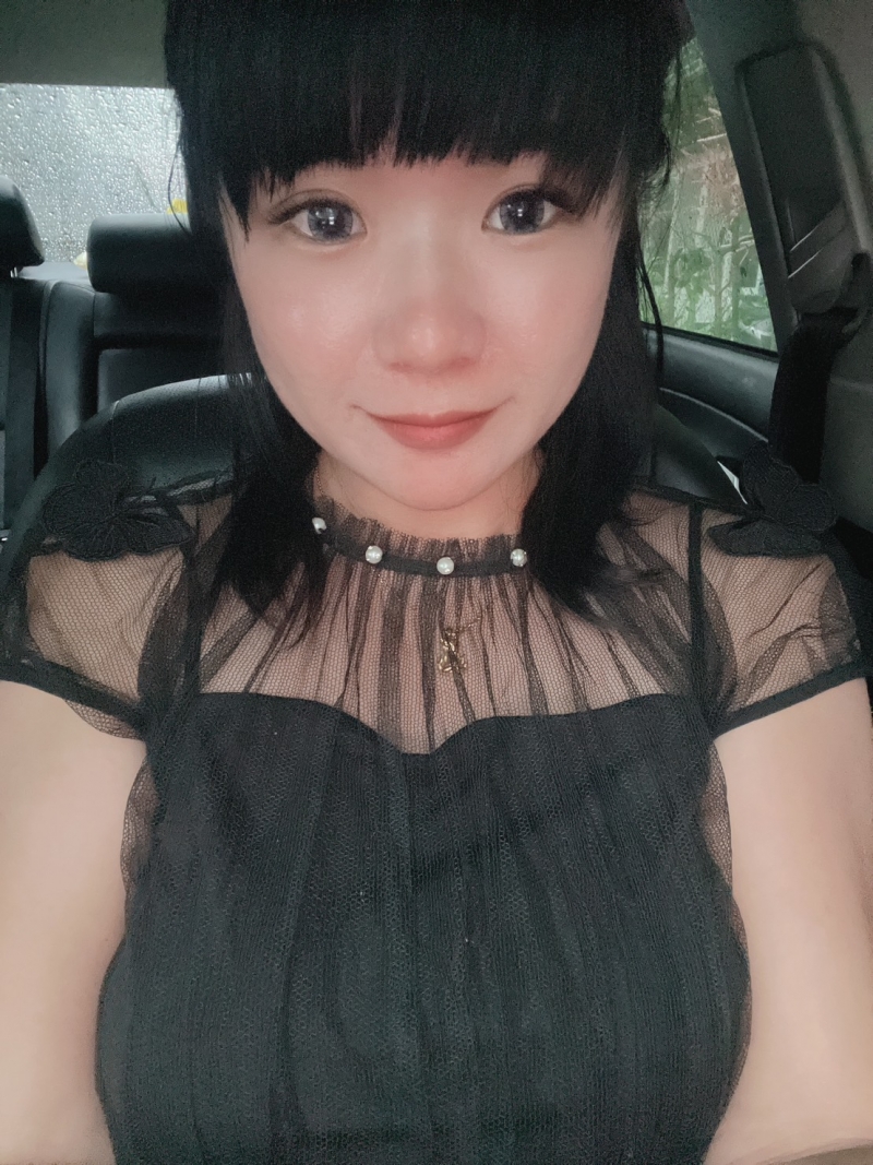 房仲 范堉緁 照片