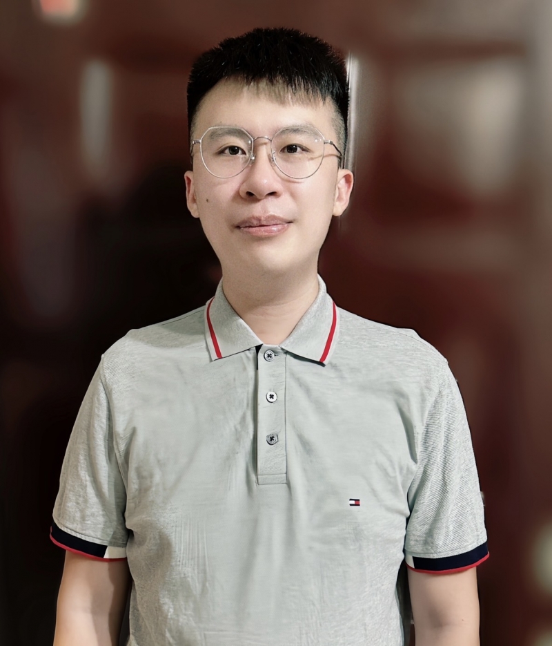 房仲 吳致輝 照片