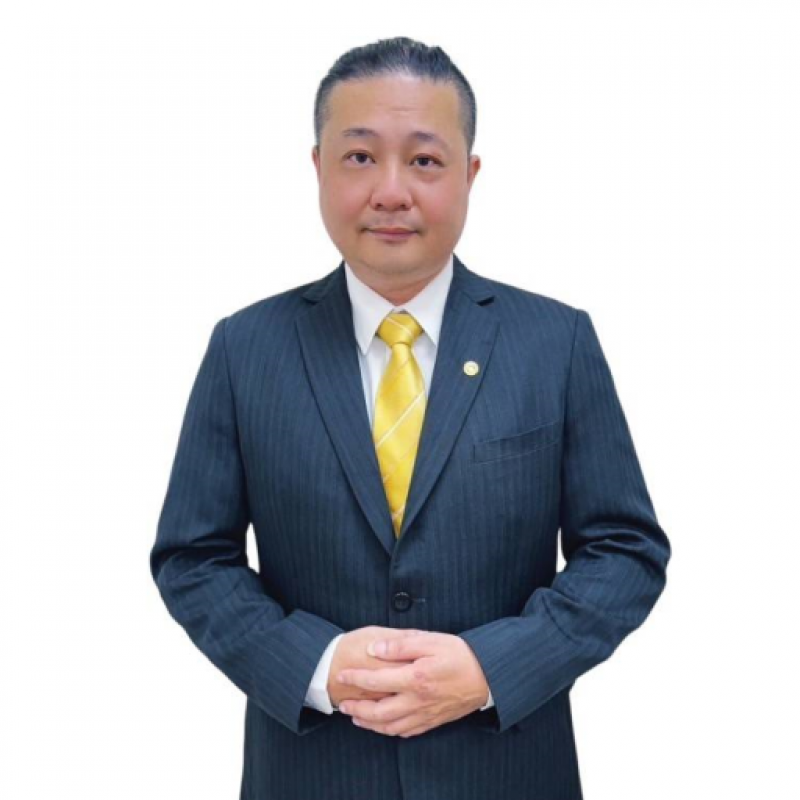 房仲 黃仁德 照片