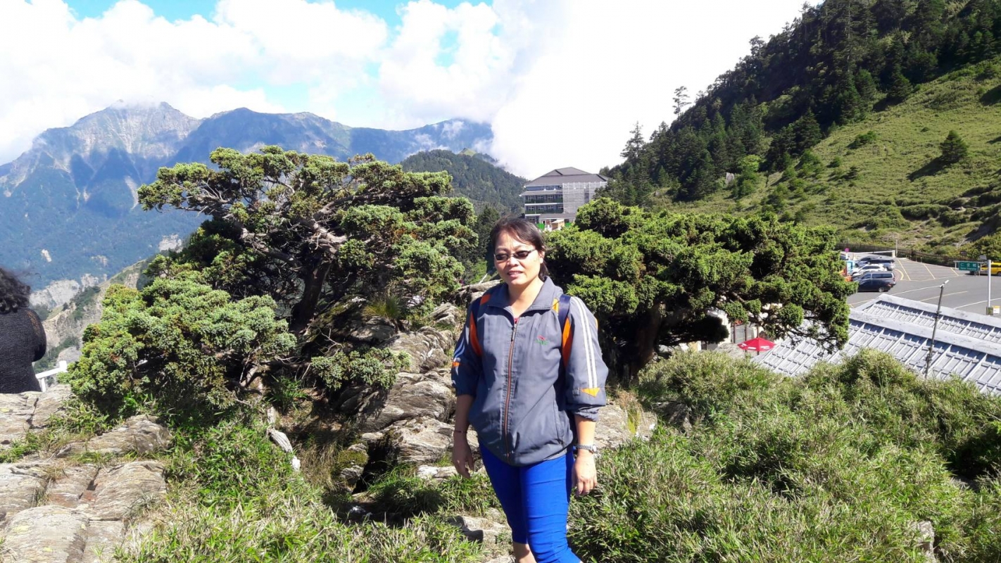 房仲 吳貞錦 阿錦 照片