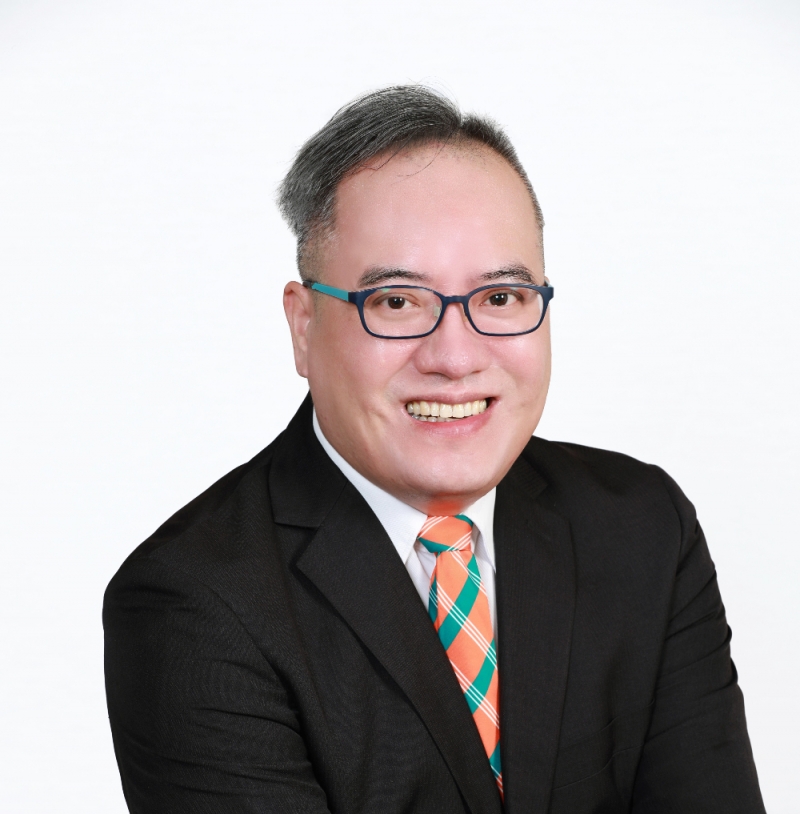 房仲 余繼豐 照片