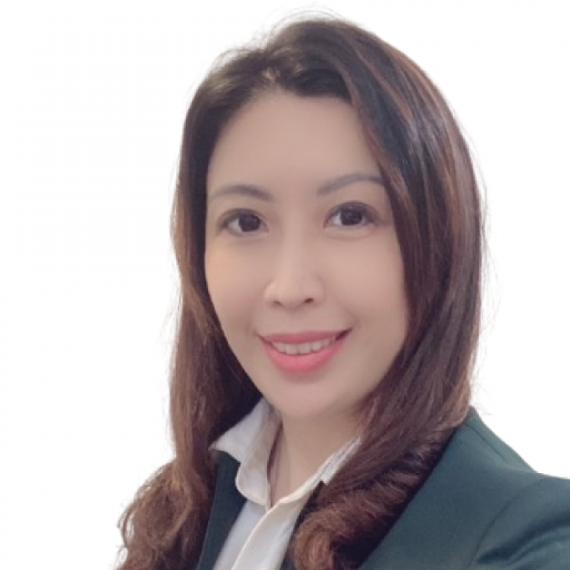 房仲 高小媛 照片