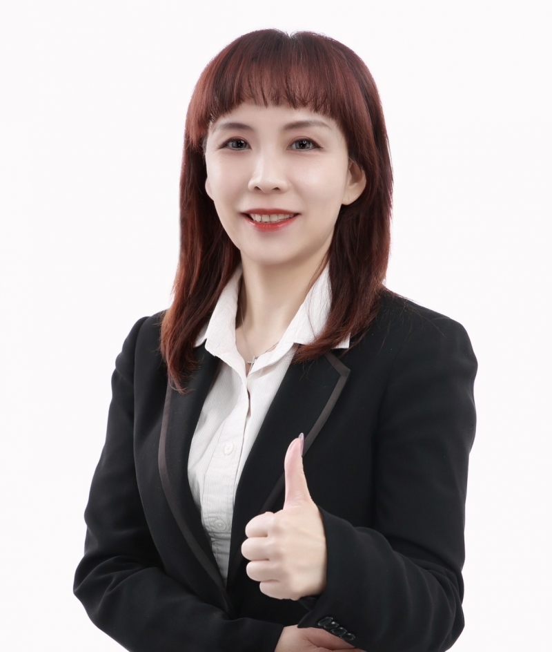 房仲 解佳霖 照片