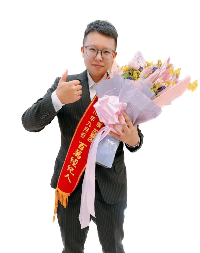 房仲 IVAN小楊房仲職人 楊靜欣 照片