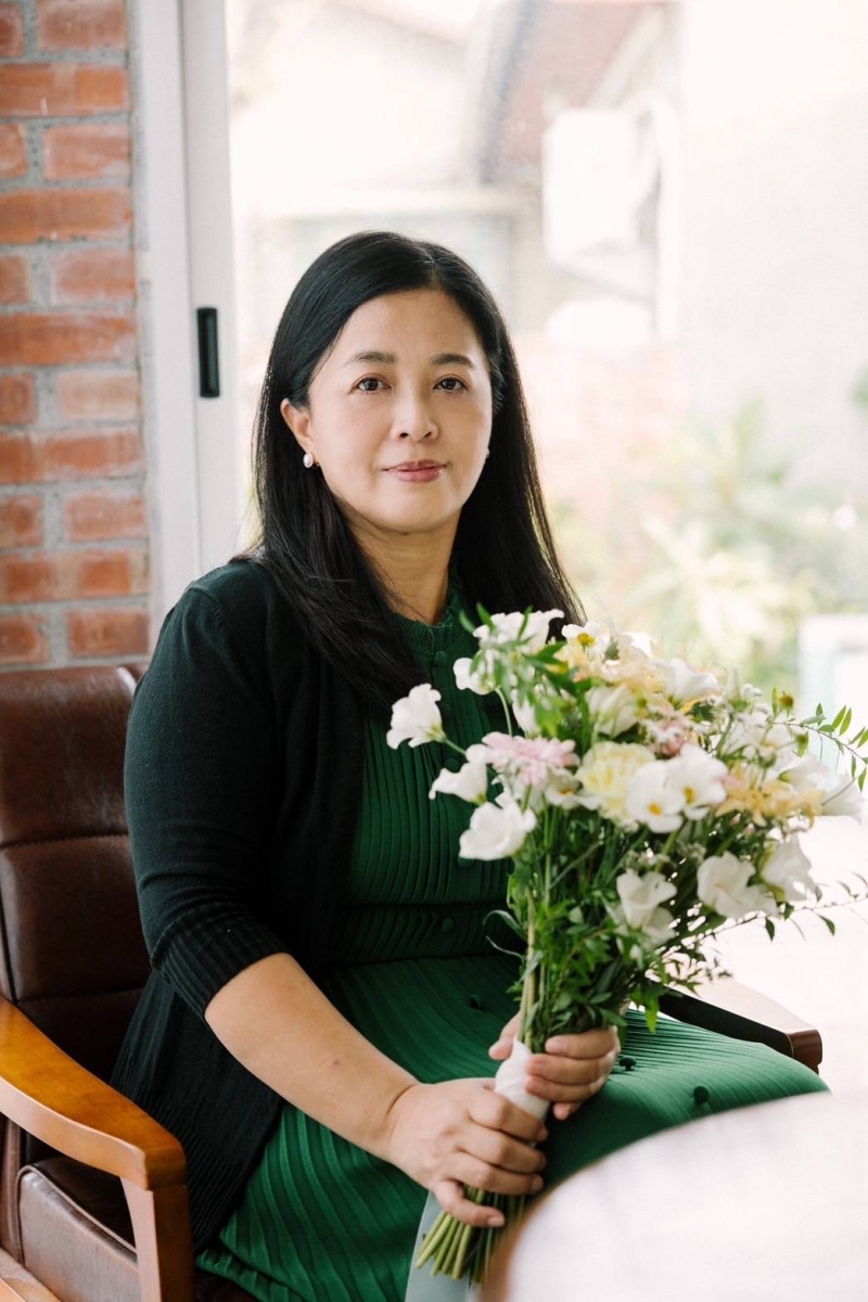 房仲 謝映惠 照片