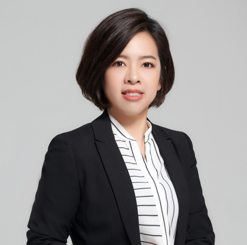 房仲 楊雅婷 照片