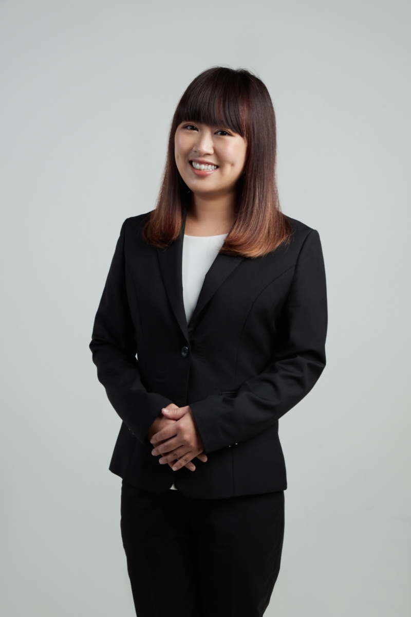 房仲 佳玲 照片