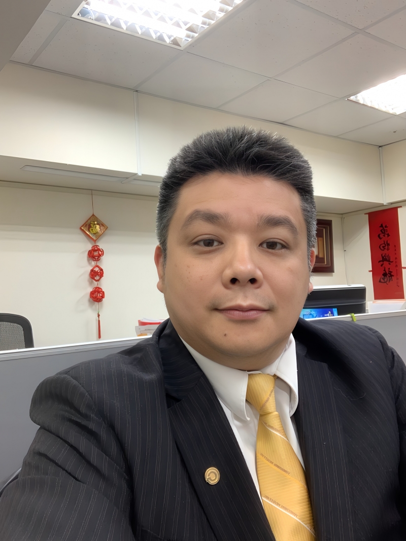 房仲 李宗明 照片