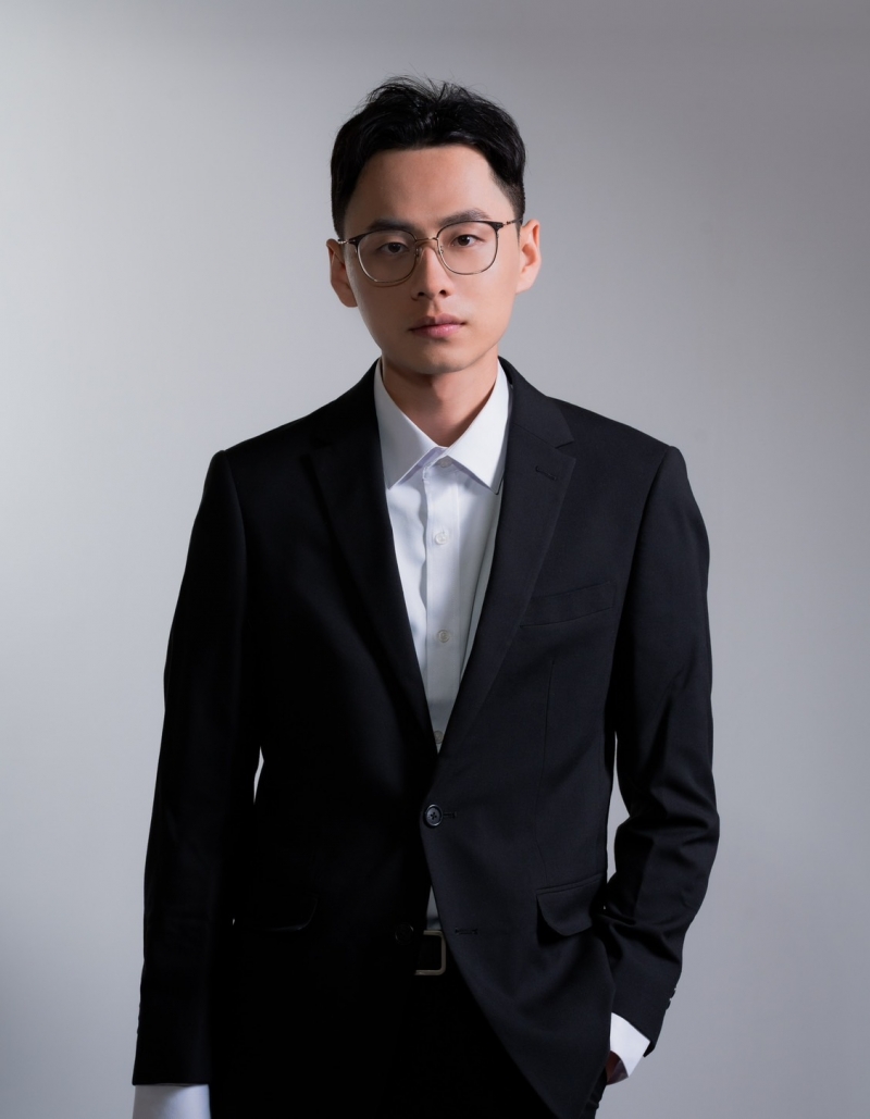 房仲 莊瑞育 照片