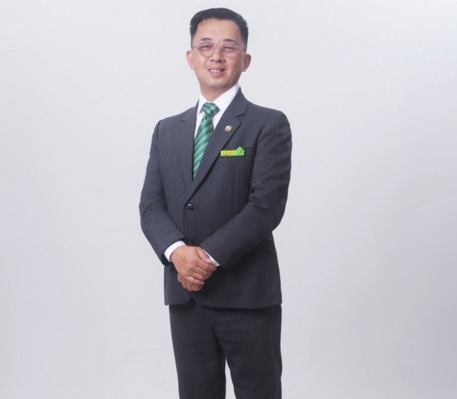 房仲 林誌錕 照片