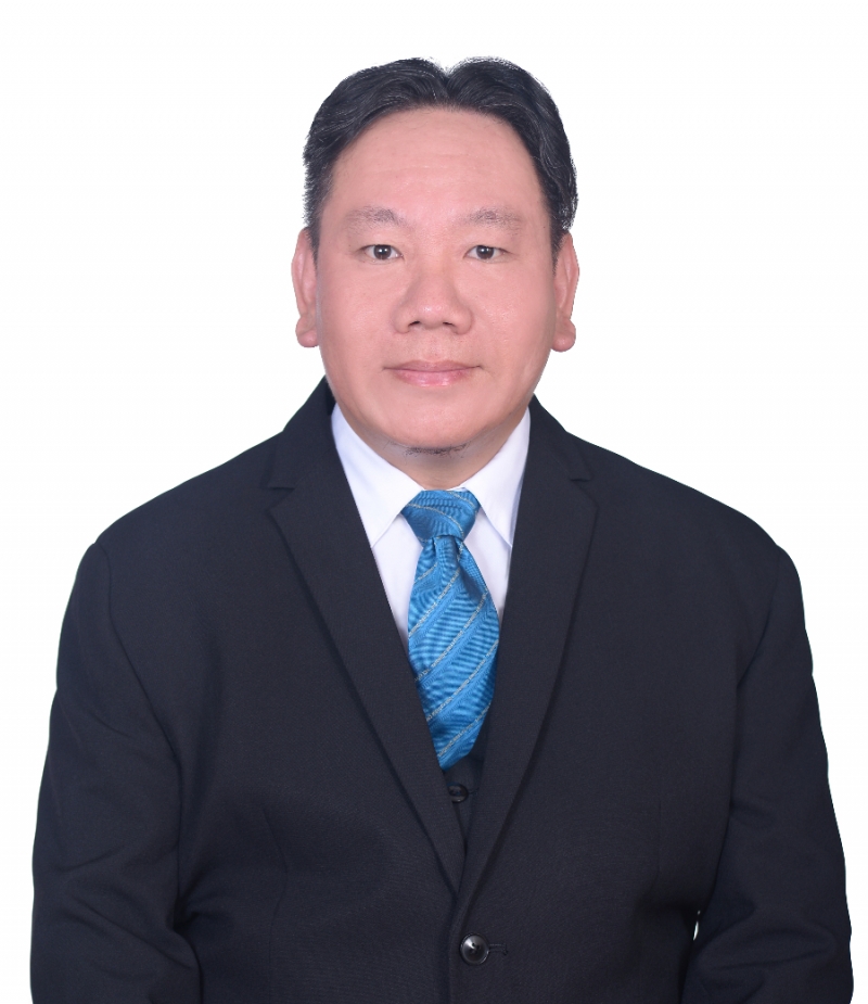 房仲 黃啟平 照片