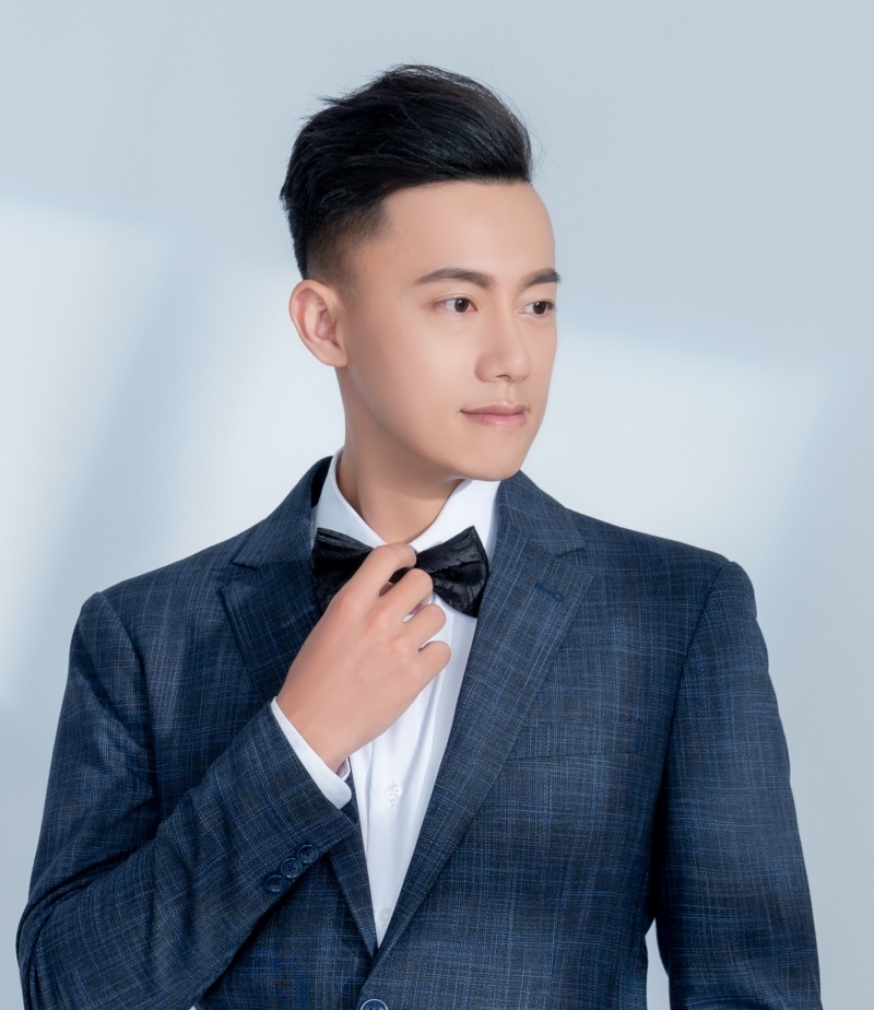 房仲 陳冠瑋 照片