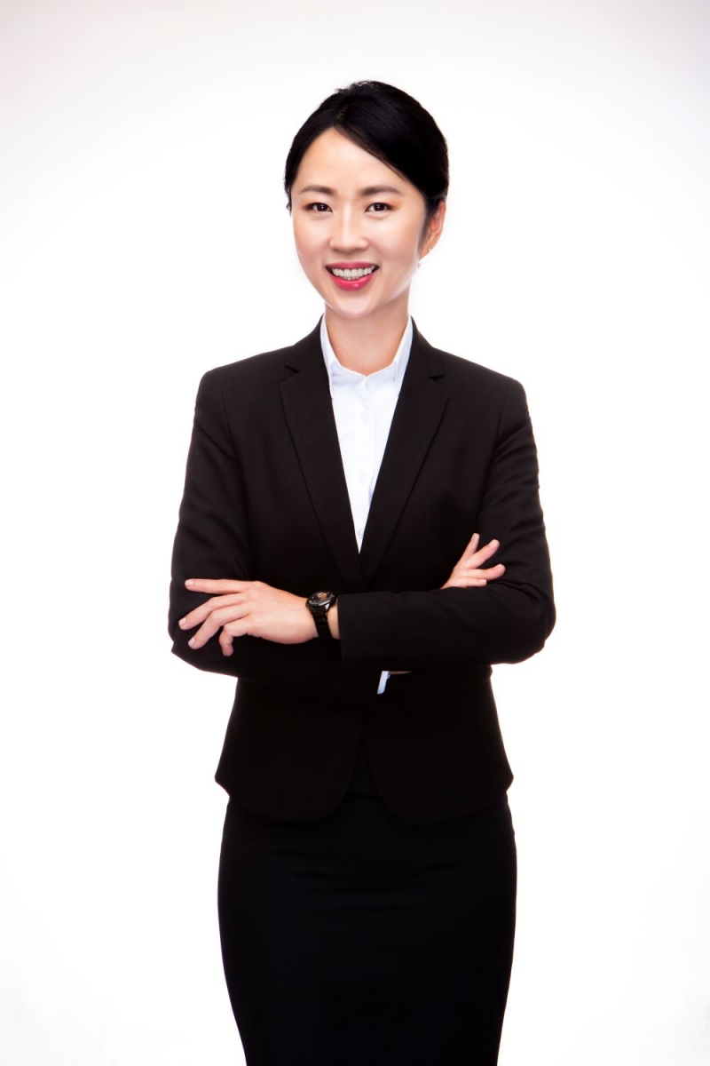 房仲 安室 照片