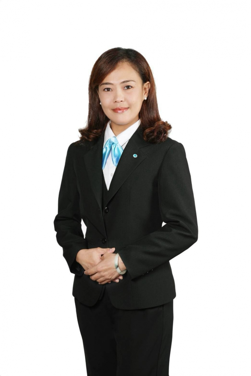 房仲 張馨心 照片