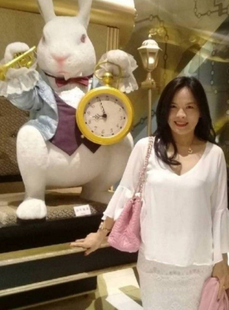 房仲 鄭庭 照片