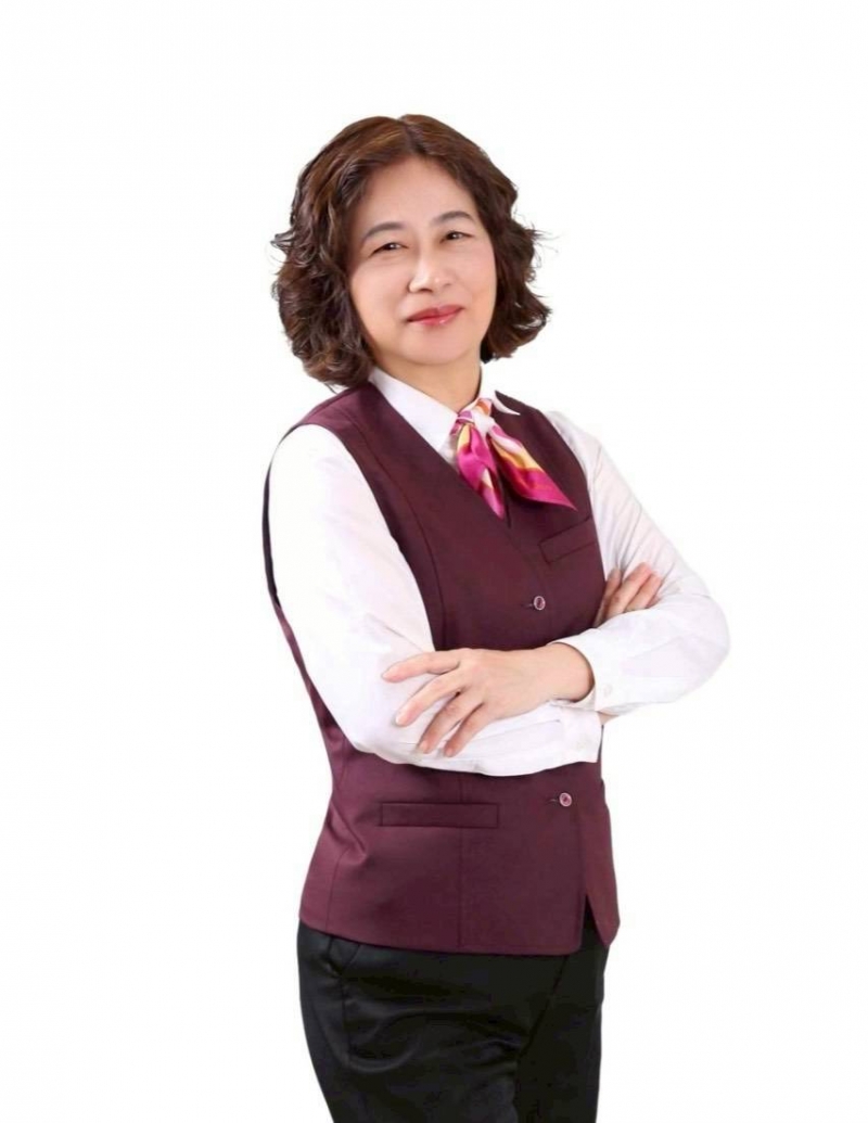 房仲 黃小蓉 照片