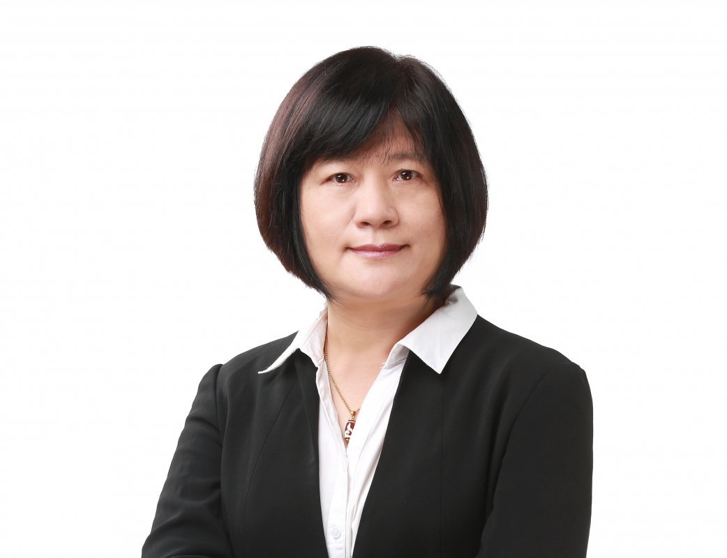 房仲 曾容承 照片