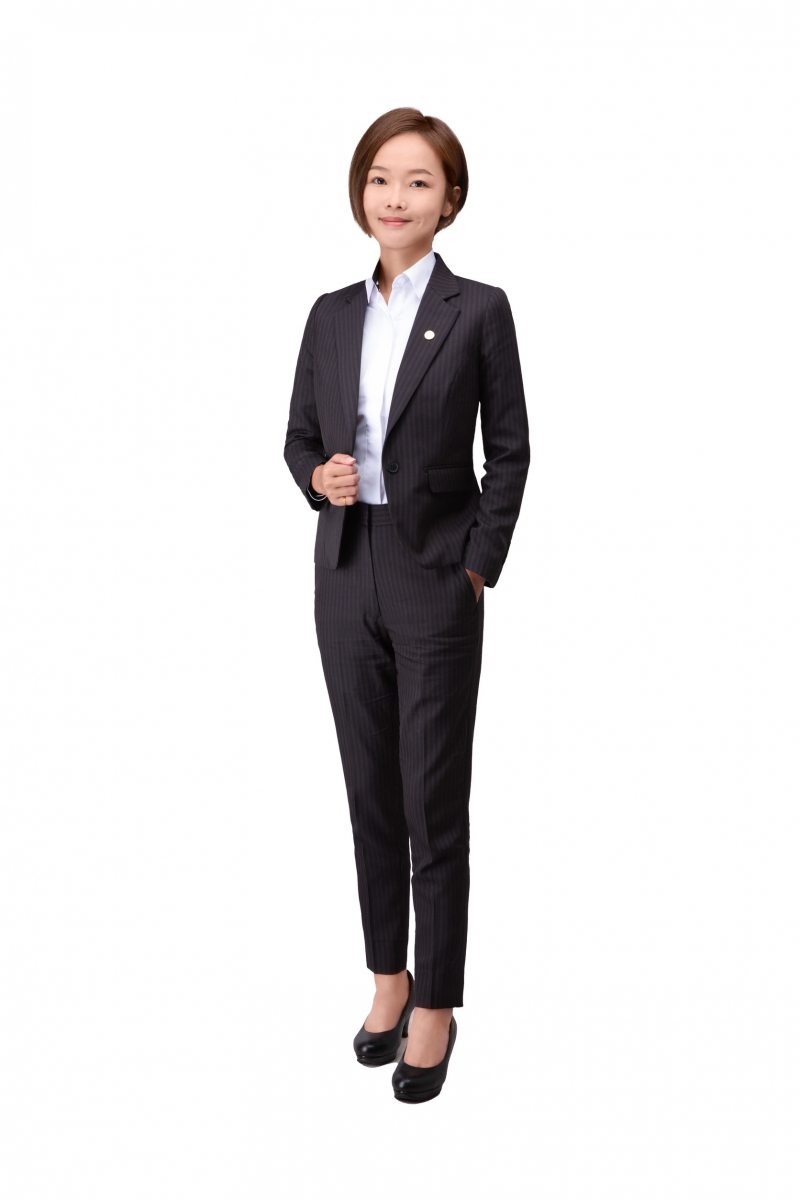 房仲 姚昕妤 照片