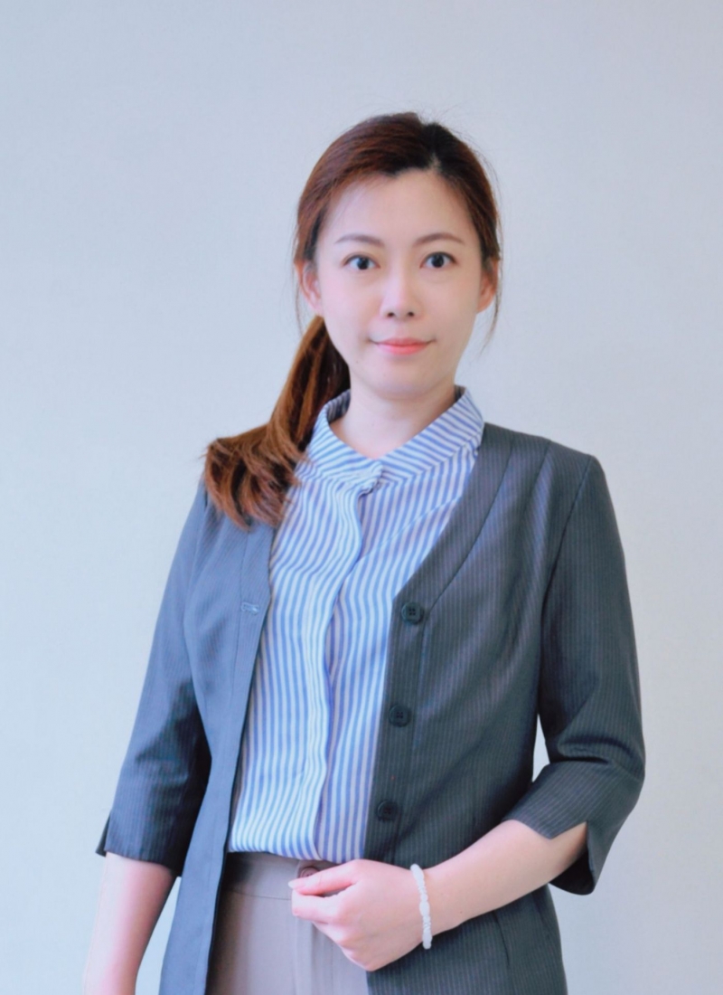 房仲 徐于茹 照片