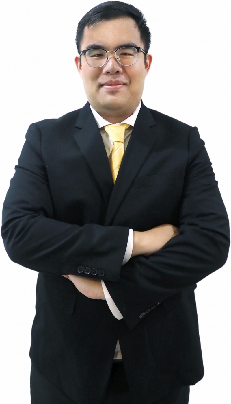 房仲 王鈞平 照片