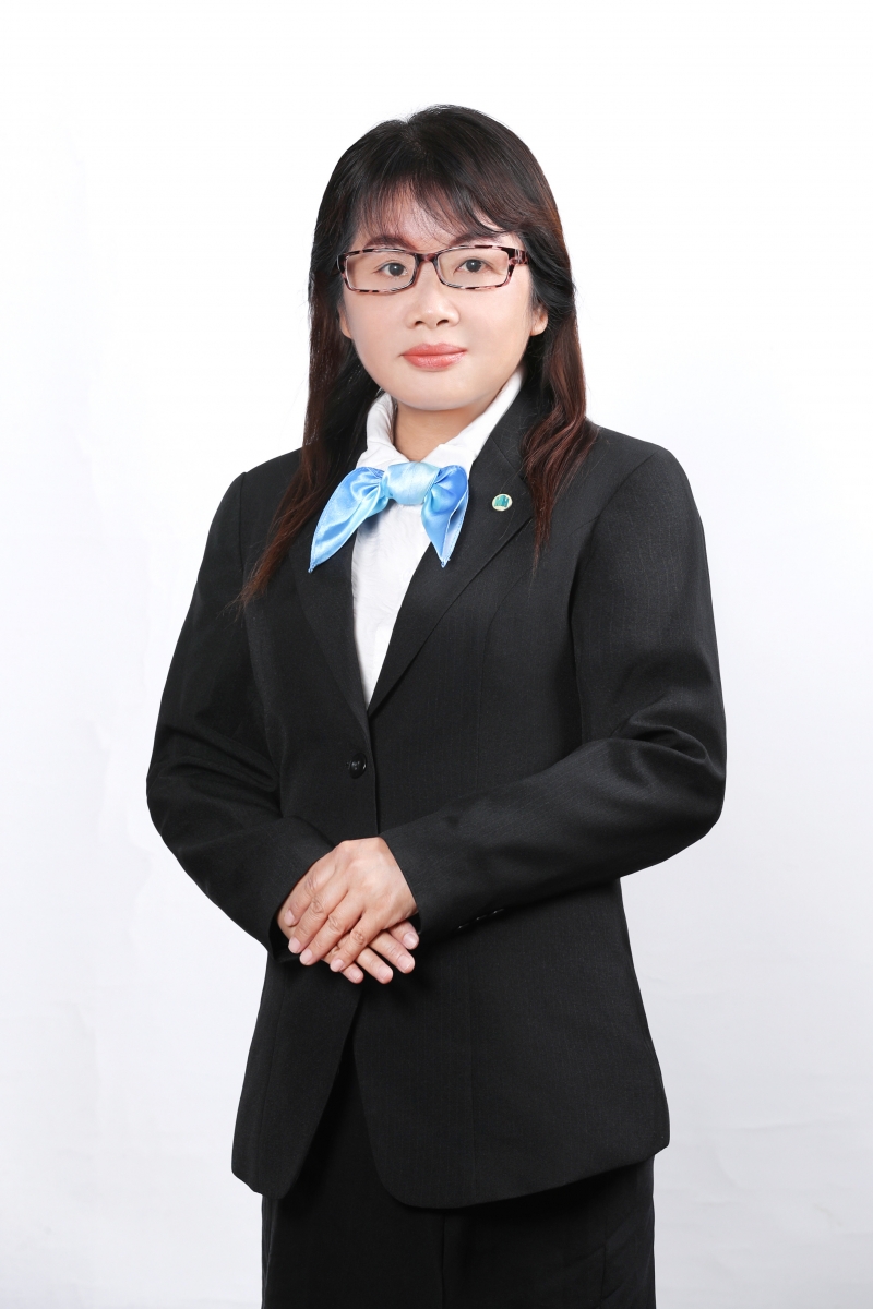 房仲 周月嬌 照片