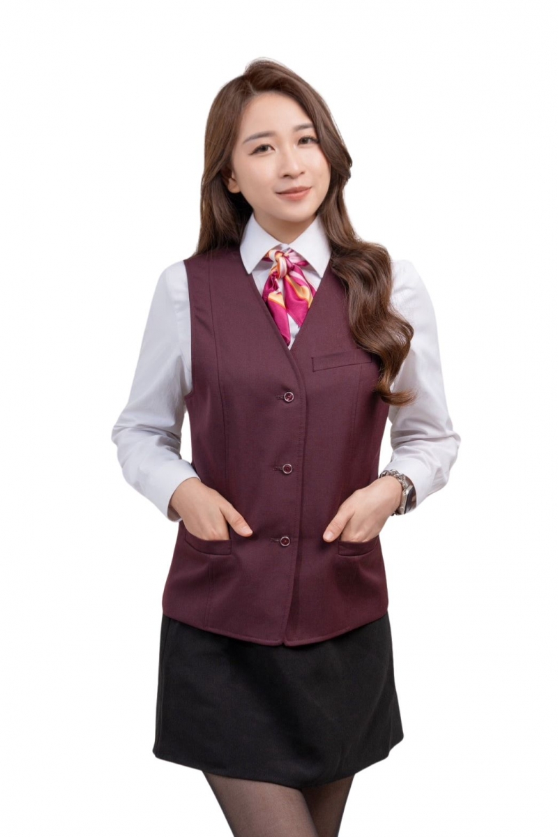 房仲 李欣穎 照片