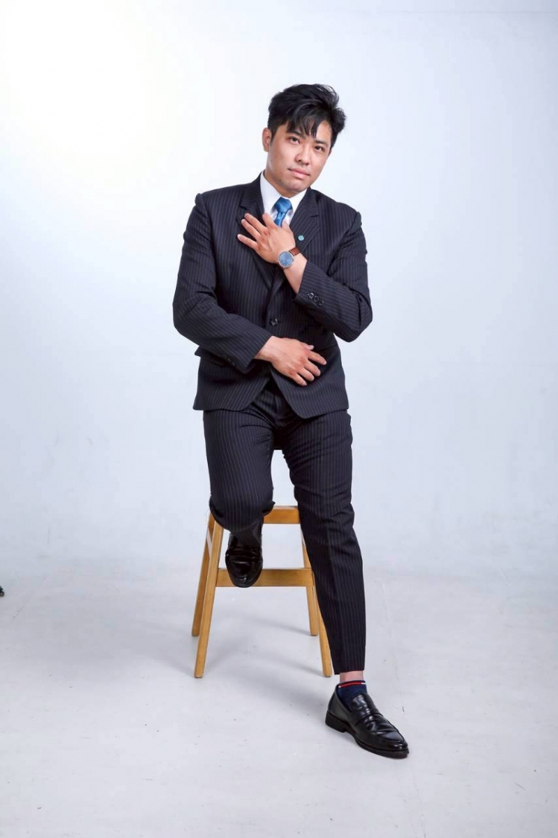 房仲 李吉逵 照片