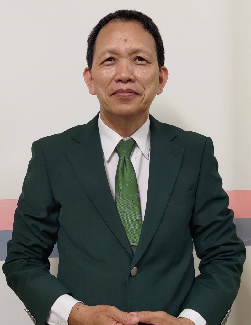 房仲 猛哥 照片