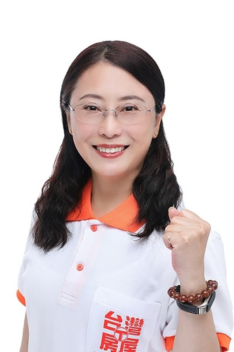 房仲 黃子晏 照片